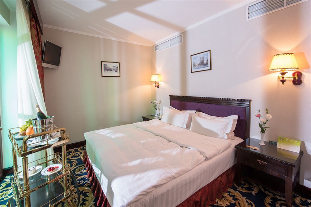 London Hotel Odessa Quarto foto